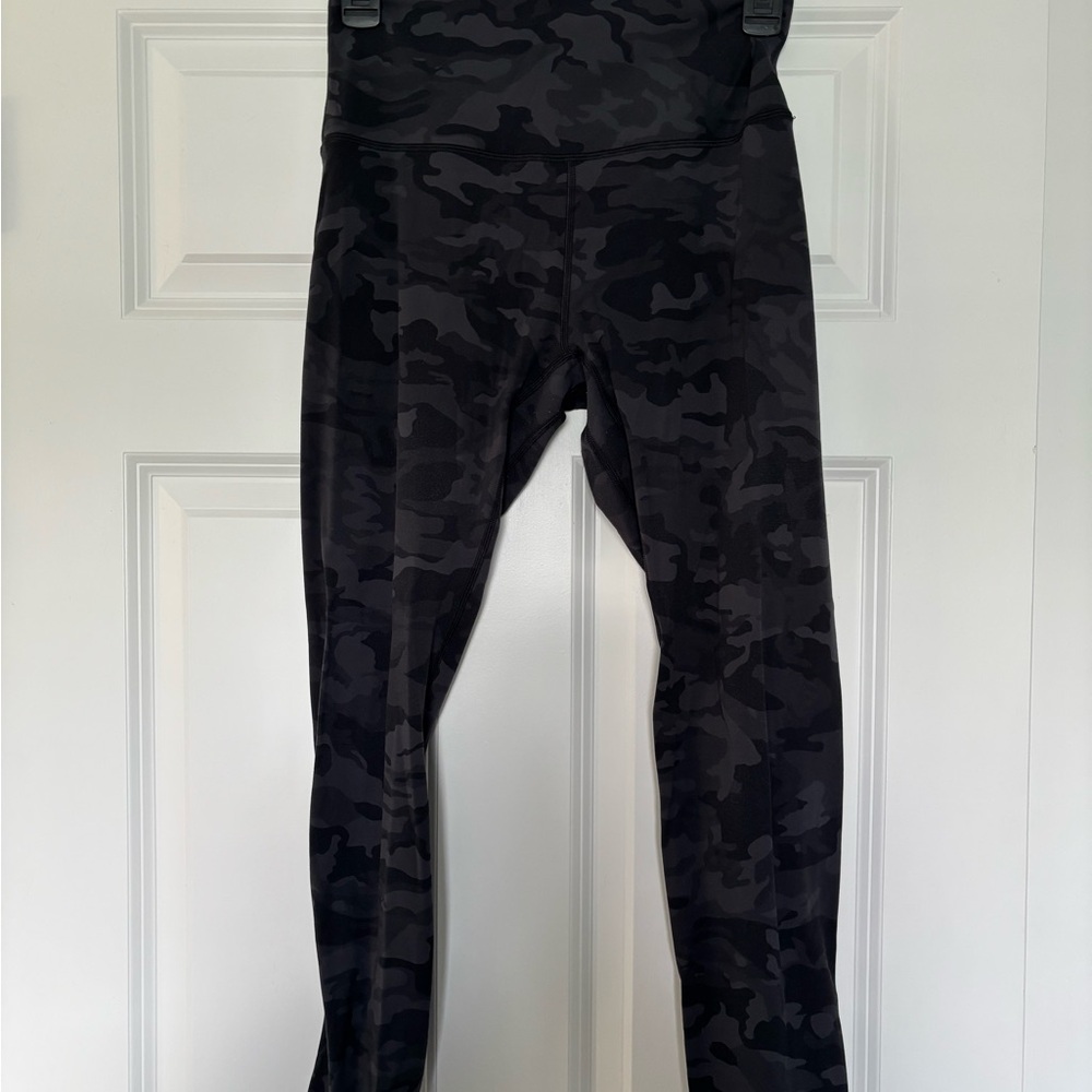 HeyNuts 7/8 Camouflage Leggings